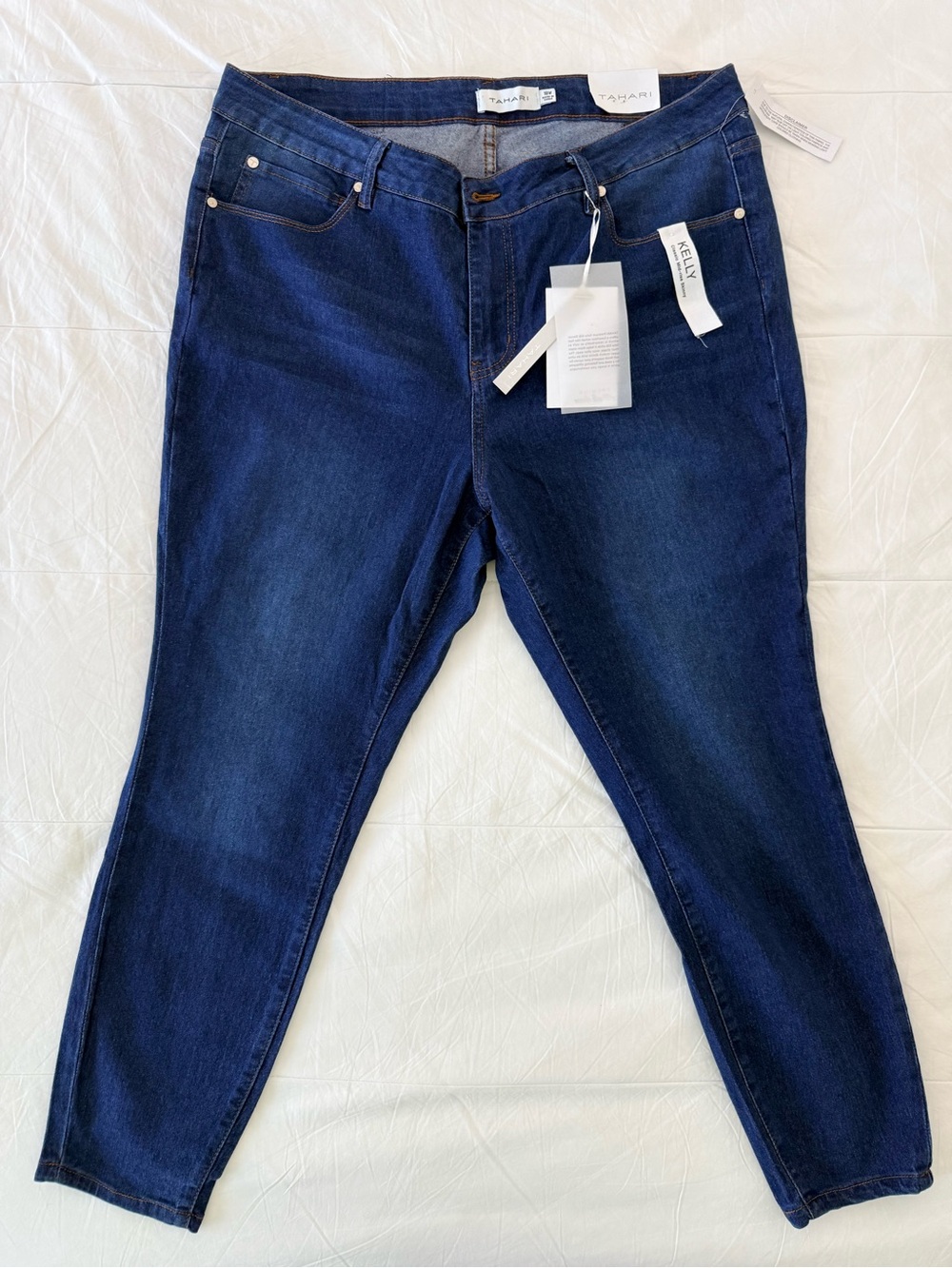 NWT Tahari Kelly Mid-Rise Skinny Jeans – Dark Indigo Wash 18W